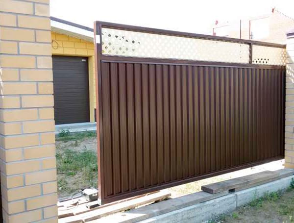 Эстетика и Надежность: Ворота Grand Line для Вашего Дома в Златоусте от 37880 руб