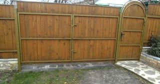 Купить распашные ворота деревянные Златоуст, цена от 2804 руб.